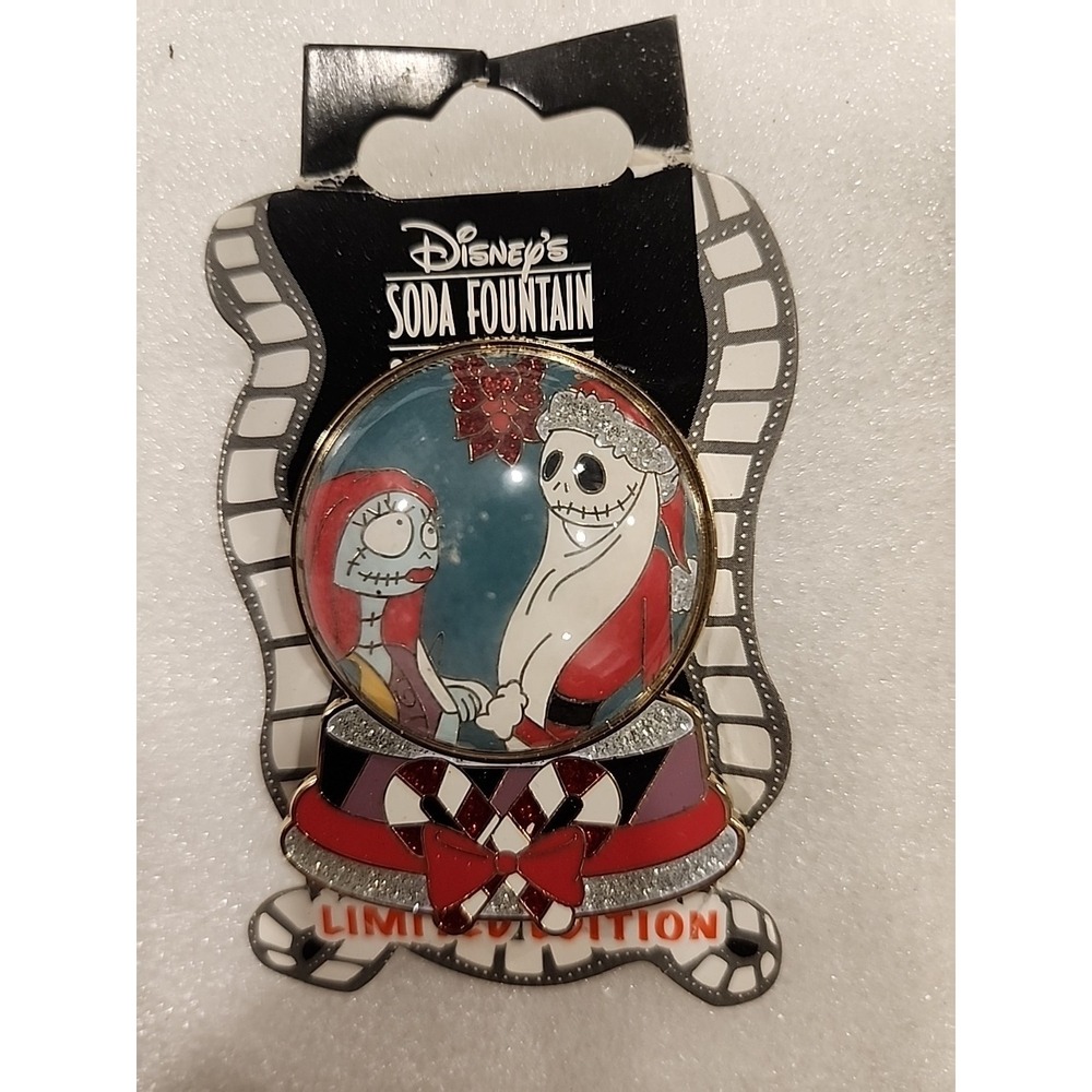 Disney‎ Pin Nightmare Before Christmas Sally Jack Snowglobe  DSF LE 300 93582